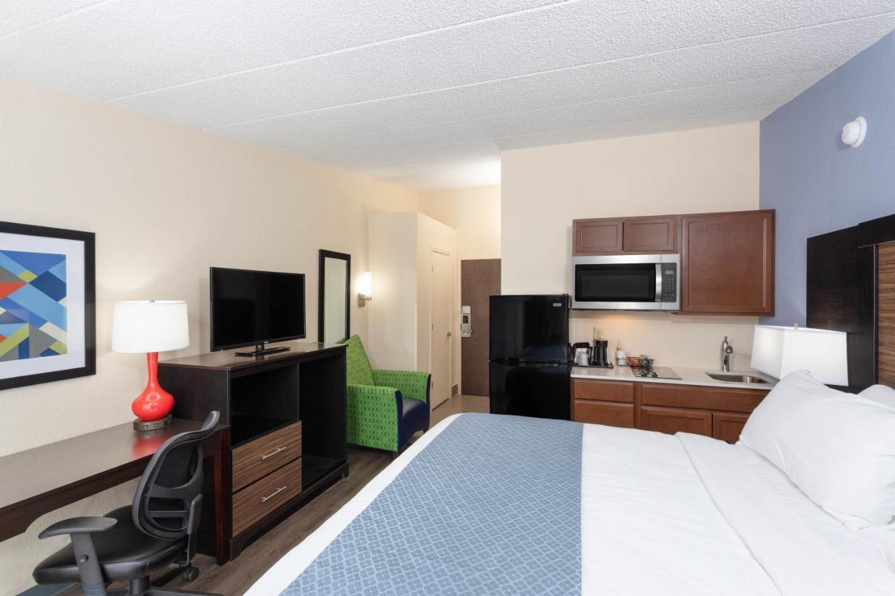 Wingate By Wyndham Bloomington Hotel Eksteriør billede